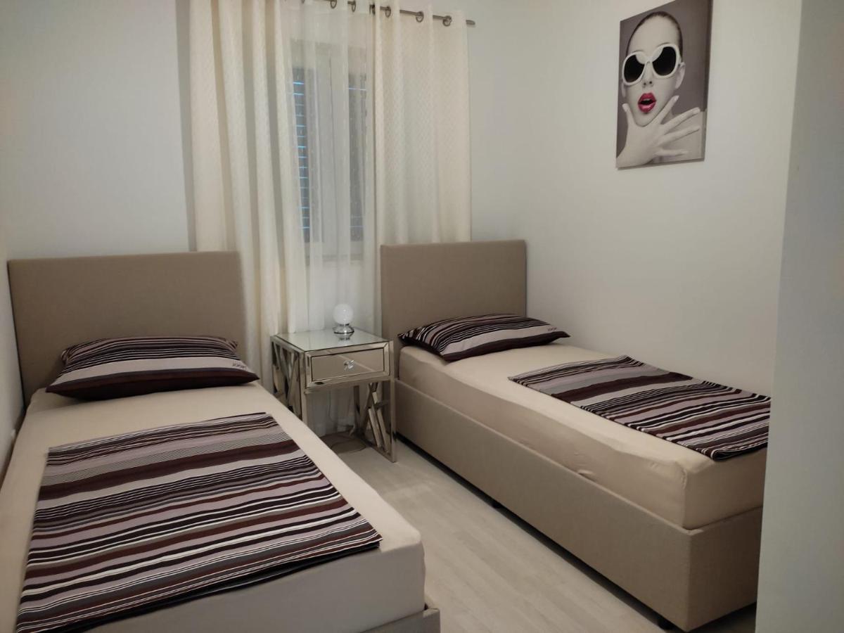 Apartment Josip 2 Tribalj エクステリア 写真